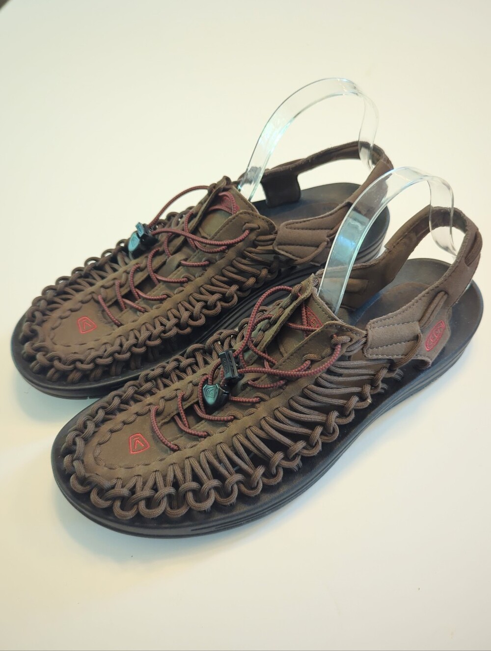 Keen UNEEK Two Cord Anti-Odor Comfort Sandals Size 12 Dark Brown Red 1025181 EUC